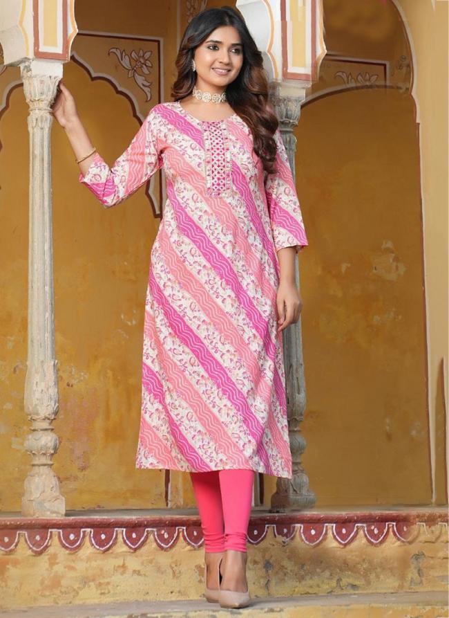 Rayon Light Pink Casual Wear Printed Readymade Kurti